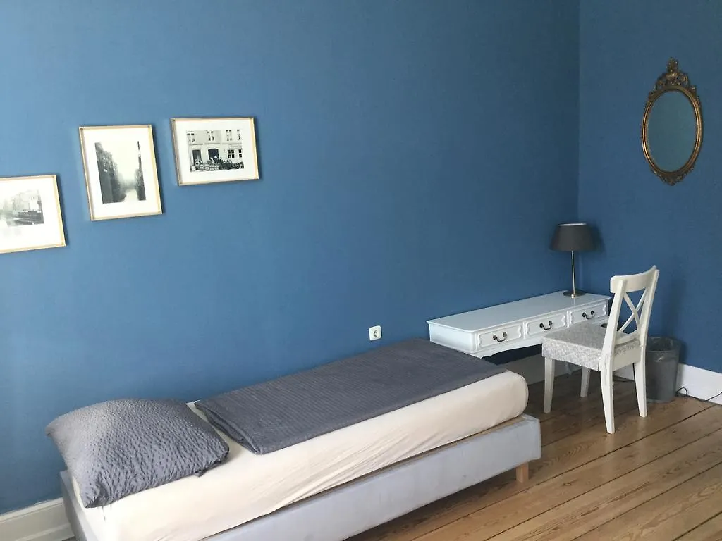 Hotel&Hostel B8 0*, هامبورغ