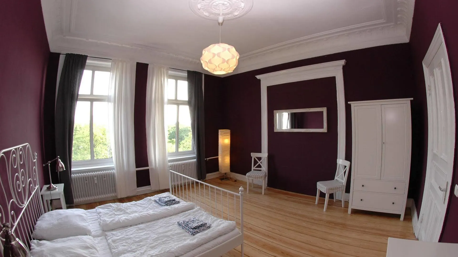 Hotel&Hostel B8 0*, هامبورغ