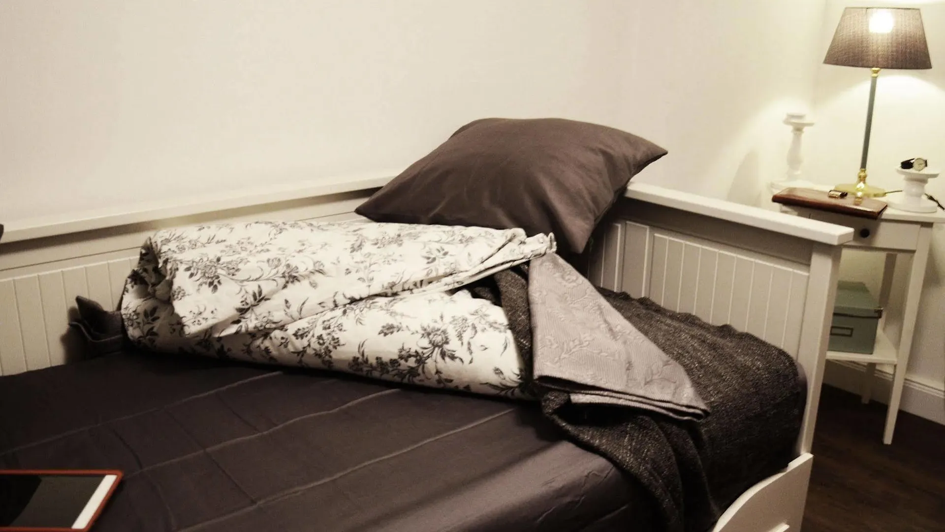 Hotel&Hostel B8 0*, هامبورغ